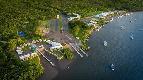 Hinchinbrook Marine Cove Resort - Tourism Brisbane 0