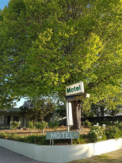 Holbrook SKYE Motel - Tourism Brisbane 0