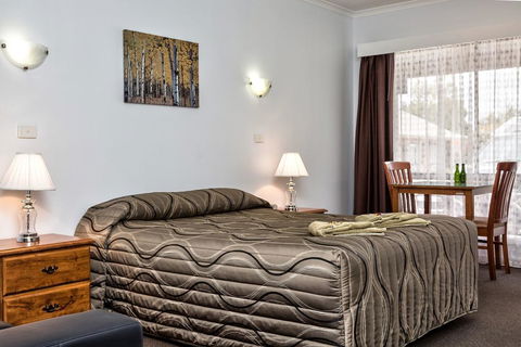 Holbrook Town Centre Motor Inn - Tourism Brisbane 2