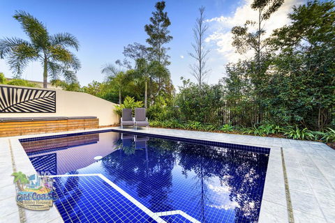 Holiday Home Bayhill Manor - Brisbane Tourism 0