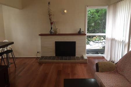 Holiday Home Close To Train Station - Brisbane Tourism 1
