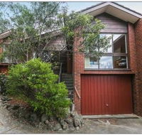 Holiday Home in the Heart of Anglesea - Tourism Brisbane