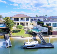 Holidays House Almafi Drive Surfers Paradise - Tourism Brisbane