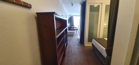 Horizons 208 - Lake Jindabyne Waterfront - Tourism Brisbane 2