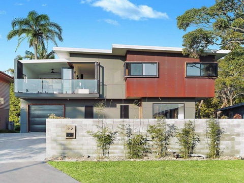 Horizons At Currarong - Architecturally Designed Beach House - Tourism Brisbane 0