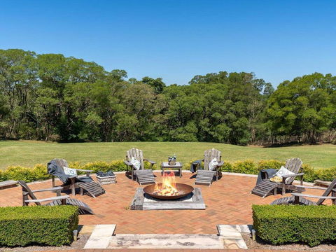 Jaspers Brush - Tranquil Gardens & Stunning Views - Tourism Brisbane 3