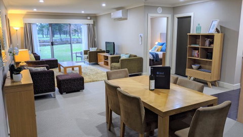 Jewel In The Crowne - Brisbane Tourism 0