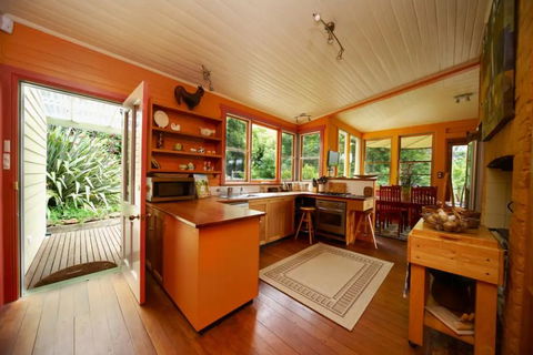 JILLS RETREAT LEURA/KATOOMBA - Brisbane Tourism 2
