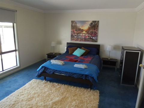 Joy On Joyce - Brisbane Tourism 0