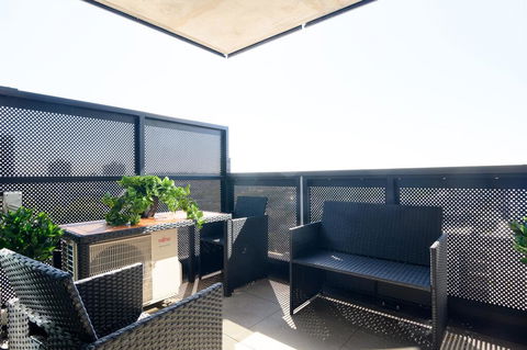 JUDD Your Stylish Richmond Abode Awaits You - Brisbane Tourism 1