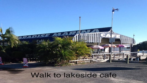 Kanandah 5 - By The Lake! - Brisbane Tourism 3