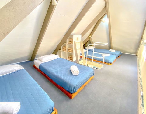 Kellys Beach Resort - Brisbane Tourism 3