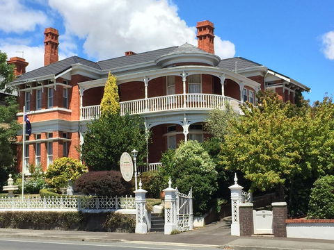 Kilmarnock House Edwardian Accommodation - Tourism Brisbane 0
