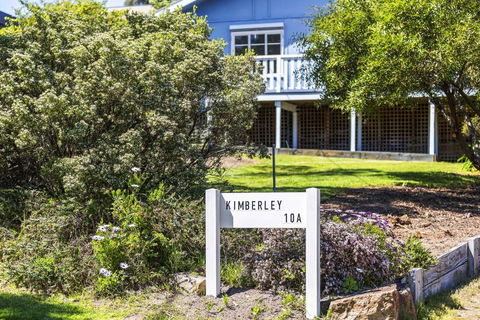 KIMBERLEY - McCRAE - Tourism Brisbane 2