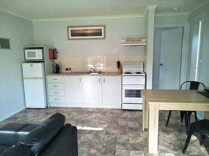 King's Point Retreat - Brisbane 4u 2