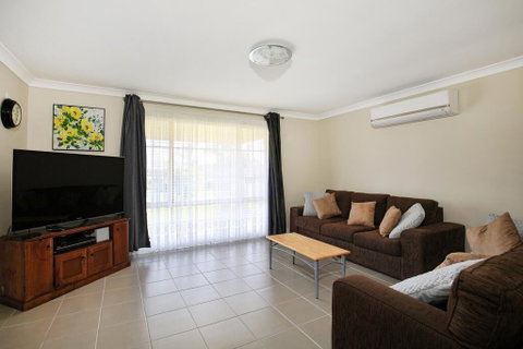 Kingfisher - Pet-Friendly - 10 Mins To Hyams Beach - Brisbane Tourism 0