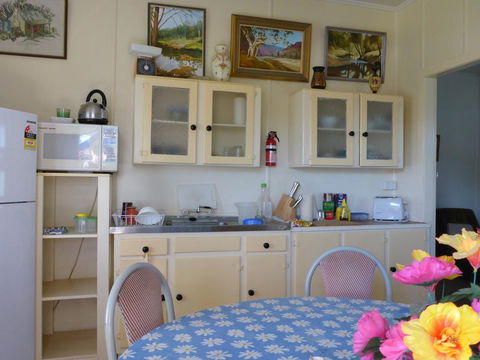 Kitches Cabin - Tourism Brisbane 2
