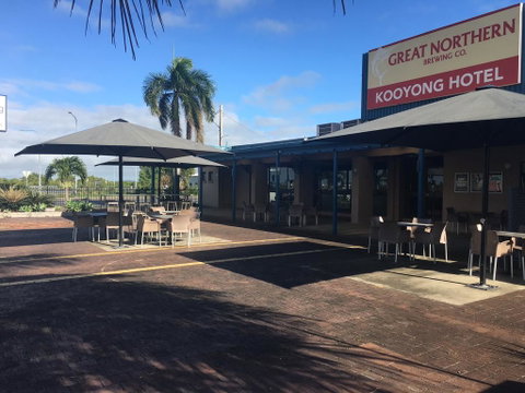 Kooyong Hotel - Tourism Brisbane 0