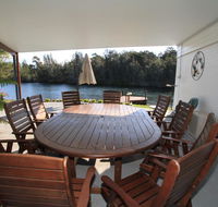 Lagoon Riverside Retreat - Brisbane Tourism