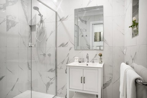 Lake Daylesford Apartment 2 - Brisbane Tourism 2