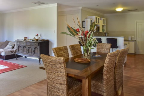 Lake Tyrrell Accommodation LTA - Tourism Brisbane 1