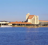 Lakes Hotel - Tourism Brisbane