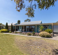 Lakeview - Waterviews on Newlands Arm - Tourism Brisbane