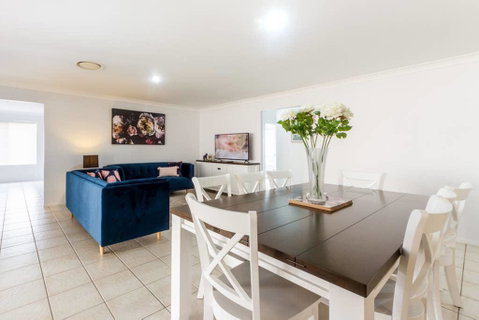 Large Executive And Family Home - Flinders View - Brisbane Tourism 0