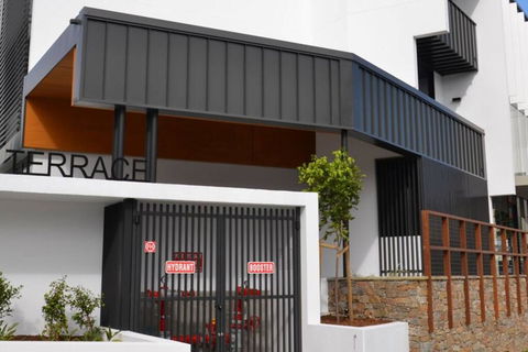 Large Space 2 BED APT Near Brisbane Airport - Tourism Brisbane 1