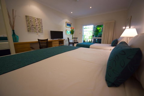 Lazy Lizard Motor Inn - Tourism Brisbane 3