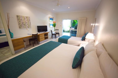Lazy Lizard Motor Inn - Tourism Brisbane 2