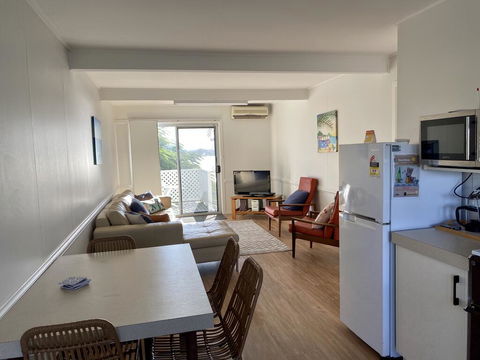 Leisure-Lee Holiday Apartments - Tourism Brisbane 3