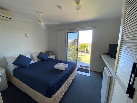 Leisure-Lee Holiday Apartments - Tourism Brisbane 1