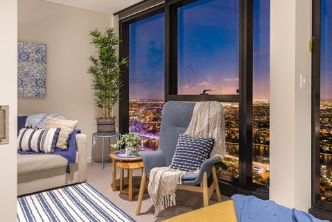 Level 77 Skytower Retreat In CBD - Brisbane Tourism 0
