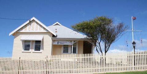 Lighthouse Lodge - Brisbane Tourism 0