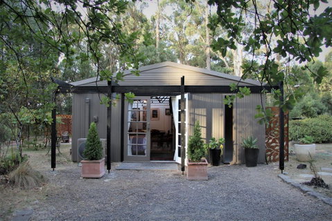 Lily's Farm Studio - Brisbane Tourism 0