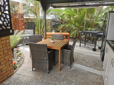 Limassol Motel - Tourism Brisbane 3