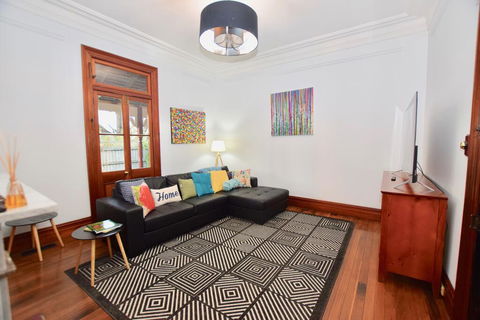 Linden Lodge - Tourism Brisbane 3