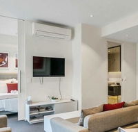 Luxury 2 bdrm in Watson at Walkerville with Balcony FREE carpark near Adelaide CBD - Tourism Brisbane