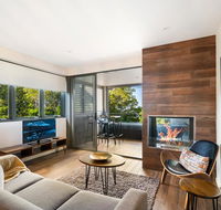 Luxury Hinterland Retreat - Family Suite with Hinterland and Ocean Views - Tourism Brisbane