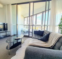 Luxury Level 2-bed 2-bath City View Apt in Olympic Park - Tourism Brisbane
