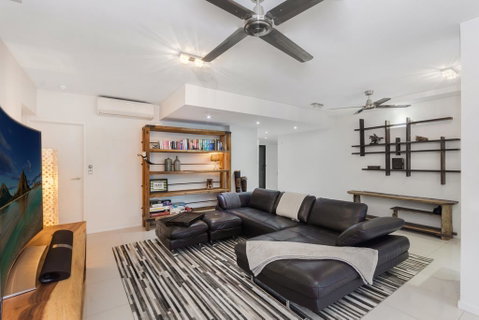 Luxury Pool Side Apartment In Beachfront Resort - Brisbane Tourism 0