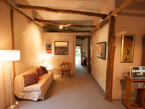 Lyrebird Studio Hideaway In The Watagans - Be At One With Nature - Brisbane Tourism 3