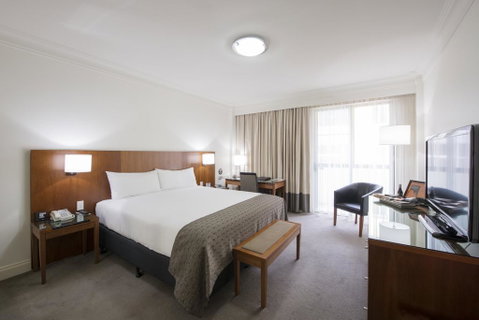 Majestic Roof Garden Hotel - Brisbane Tourism 0