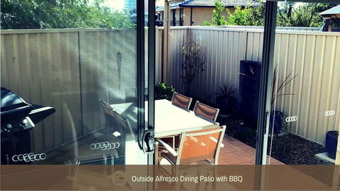 MANDURAH On The TERRACE - Tourism Brisbane 3