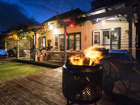 Mandurah Riverfront Holiday Rental - Tourism Brisbane 2