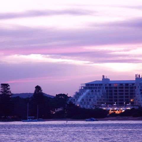 Mantra Ettalong Beach - Brisbane Tourism 3