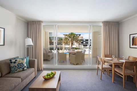 Mantra Ettalong Beach - Brisbane Tourism 1