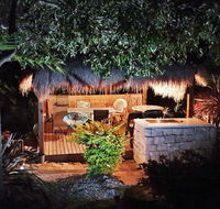 Marazul Paradise Beach House- Panoramic Ocean Views - Brisbane Tourism