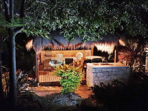 Marazul Paradise Beach House- Panoramic Ocean Views - Brisbane Tourism 0